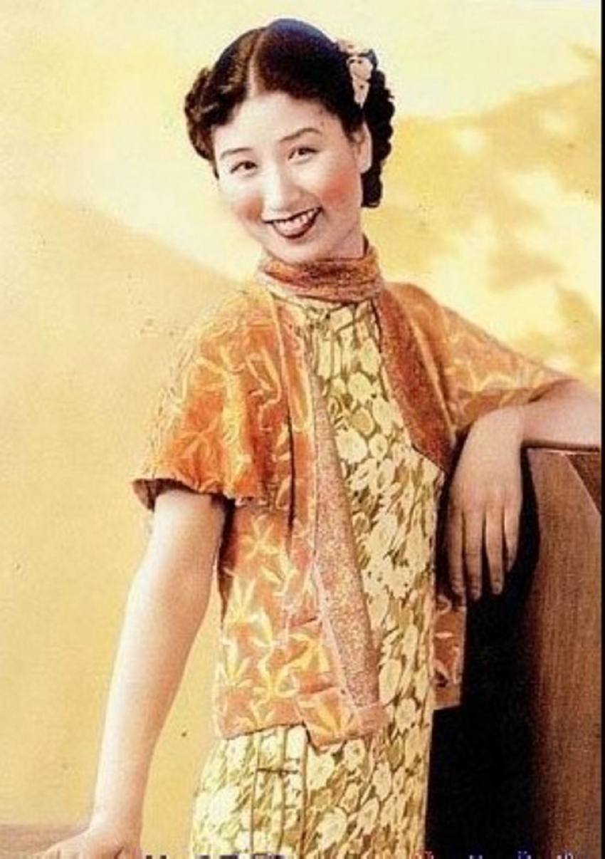 美女 郑苹如/郑苹如(1918－1940)，民国名媛，中日混血儿，革命英烈。...