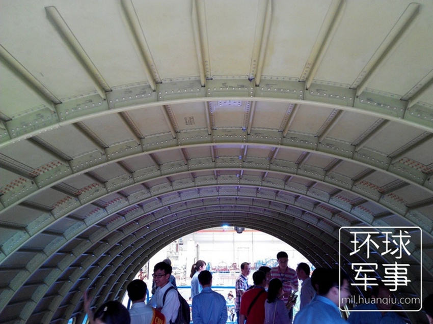 ���壺����C919��ɻ�ǰ�����󲿶����ߡ�17��