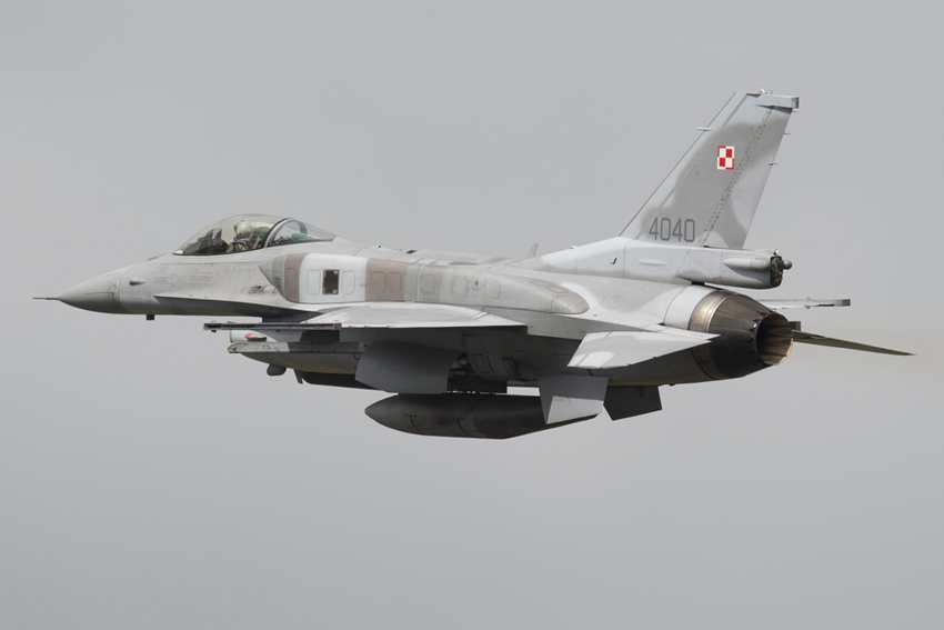 �����վ�F-16 Block50ս����������
