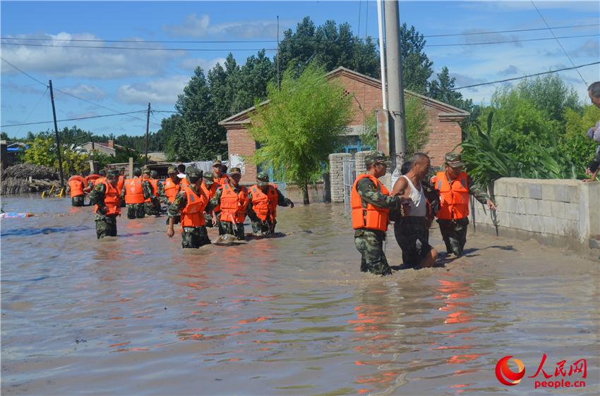 ��ս�ٱ�����������ĺ�ˮ�����Ұ����Ѿȱ���Ⱥ��