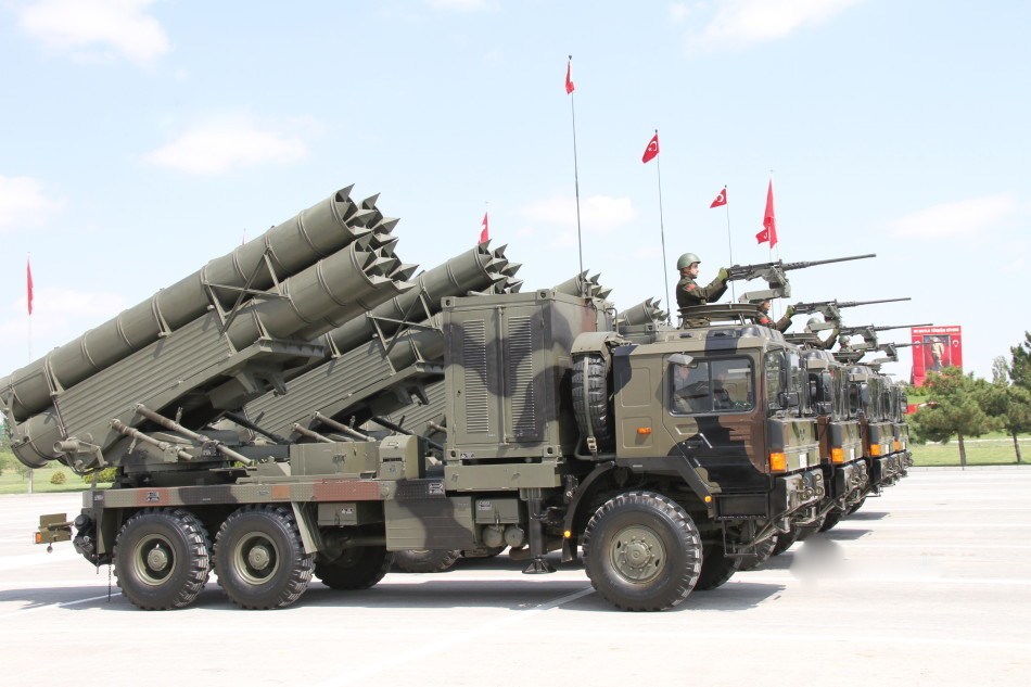 高清:土耳其山寨中国火箭炮并出口