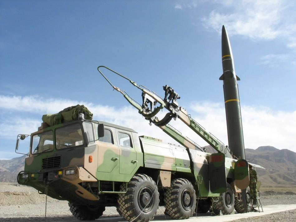 解放军部队目前装备的东风-11B战术弹道导弹