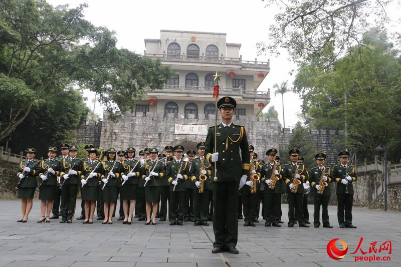 ���ֶ��ж���� 