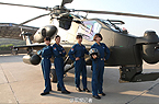 首批武直-10女子飞行员