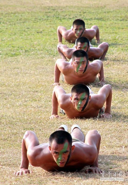 :ֱֻ̨̿ŮӰ4