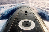 中國潛艇帶傷應對外軍圍堵