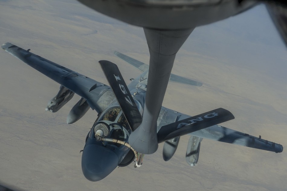 高清：美軍電子機出戰阿富汗扔干擾彈【6】