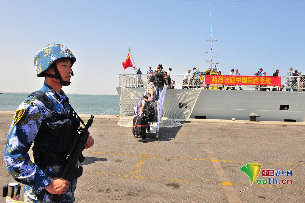 2015年3月29日，中國海軍第十九批護航編隊臨沂艦從也門亞丁港安全撤離了我國駐也門首批122名同胞和2名中國公司聘用的外籍專家，抵達位於非洲東部的吉布提共和國吉布提港。3