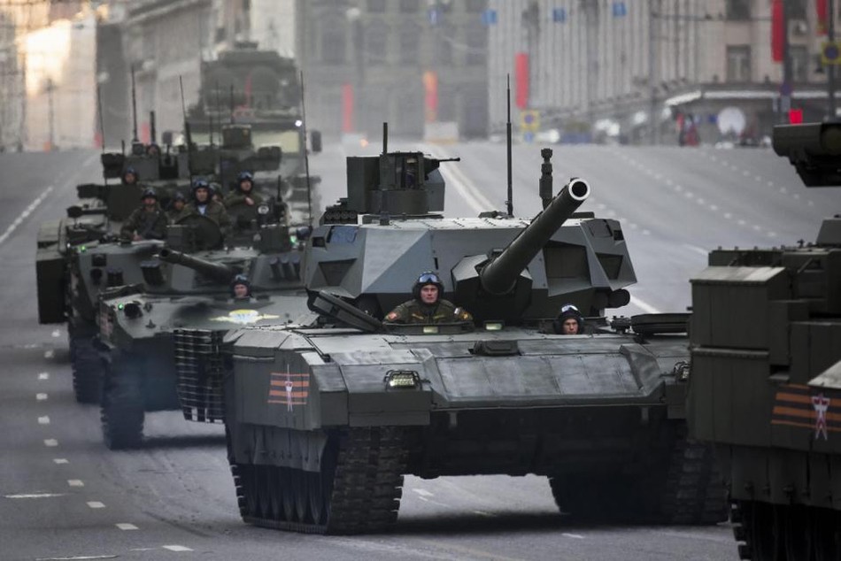 高清:俄軍神秘T-14新型坦克真容曝光