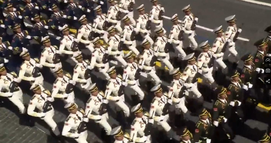組圖：中國三軍儀仗隊亮相俄閱兵式 著新式禮賓服【5】