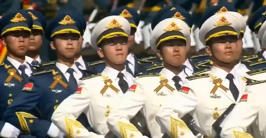 組圖：中國三軍儀仗隊亮相俄閱兵式 著新式禮賓服【2】