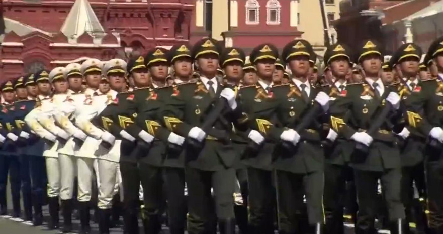 組圖：中國三軍儀仗隊亮相俄閱兵式 著新式禮賓服【6】