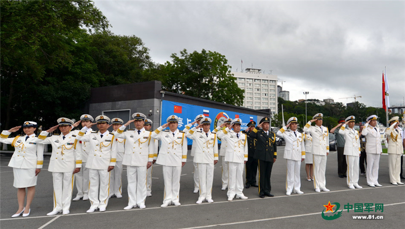高清：“海上聯合-2015(II)”中俄參演兵力離港 向預定海區集結  【5】