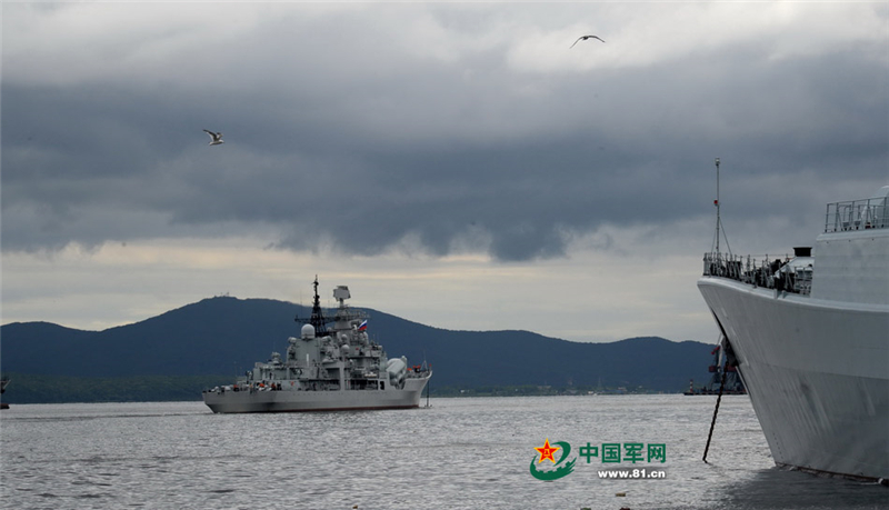 高清：“海上聯合-2015(II)”中俄參演兵力離港 向預定海區集結  【2】