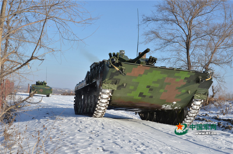 ���壺��16���ž�����װ�׳�ѩ��ѵ��