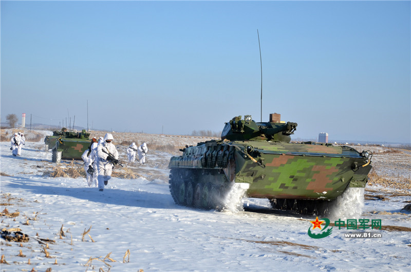 ���壺��16���ž�����װ�׳�ѩ��ѵ����7��
