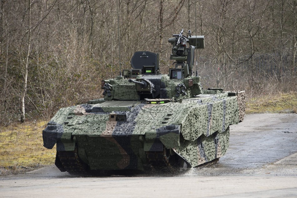 組圖:英軍最新數字化裝甲戰車太帥