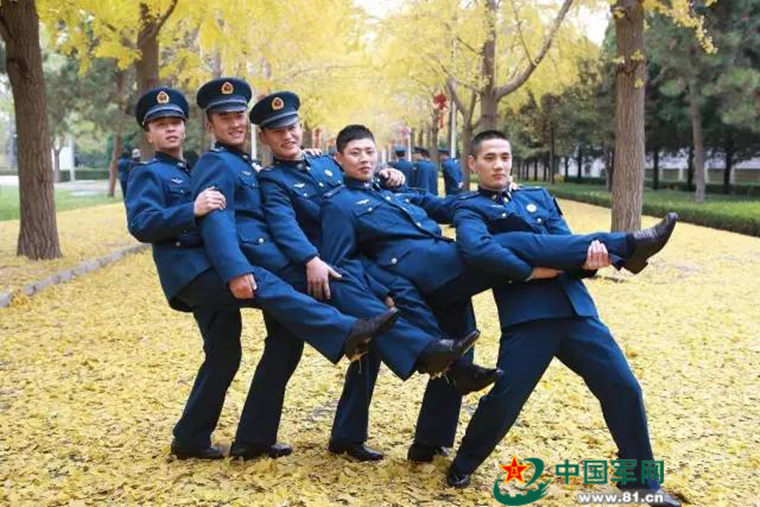 高清:您有一封來自空軍的邀請函，請查收！【31】