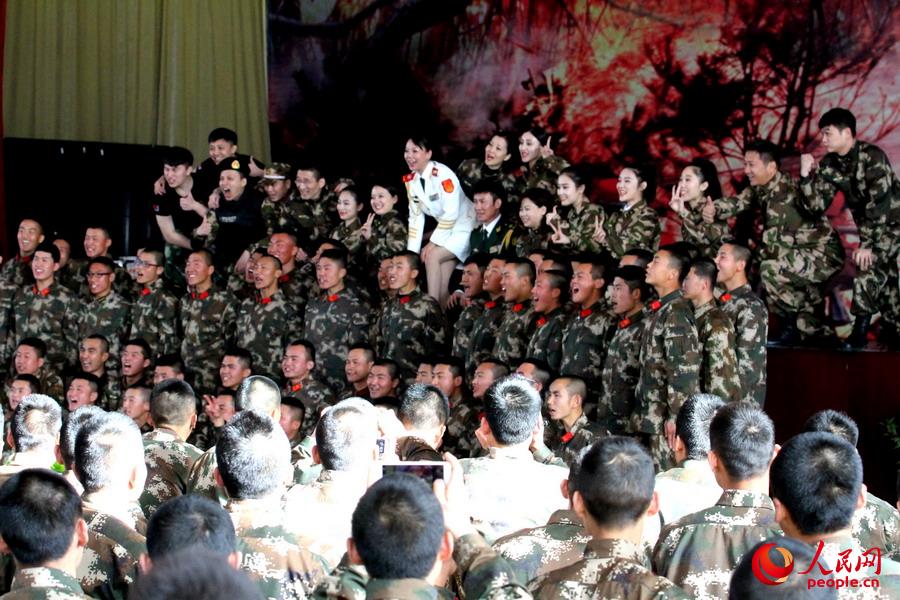 ��ְ��Ա��ٱ���Ӱ����