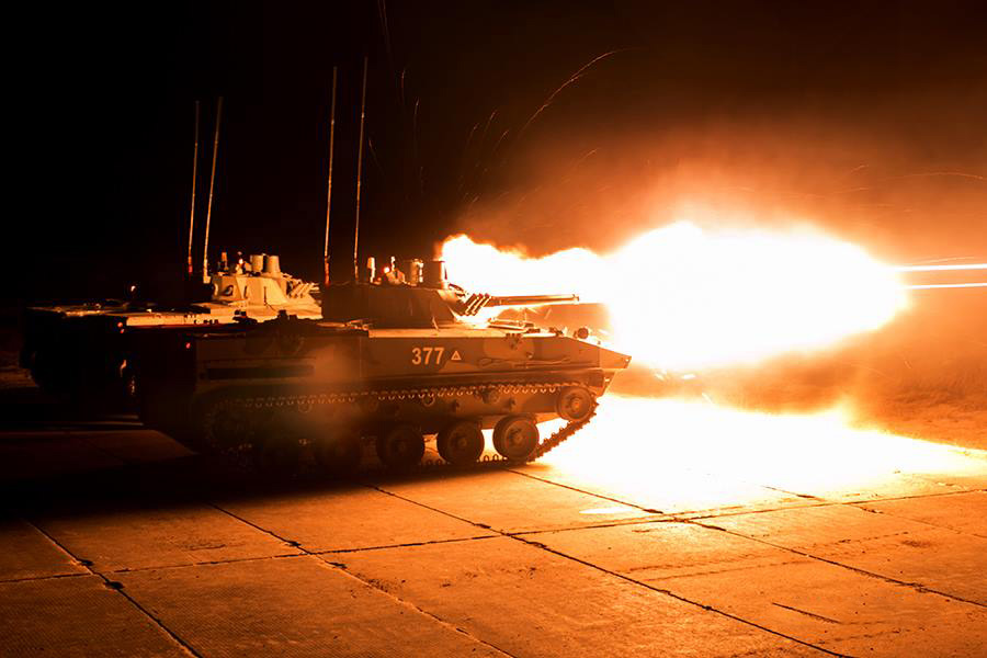 BMD-4M可發射爆破殺傷彈和制導導彈，戰斗能力極強。