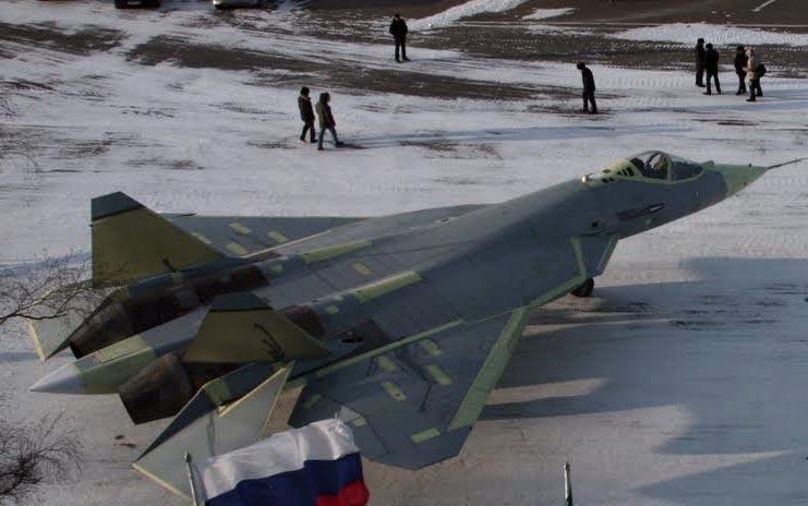 高清:俄軍T-50五代機挂二戰炸彈測試【2】