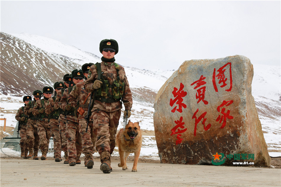 高清:高原戍边人 雪山上的热血