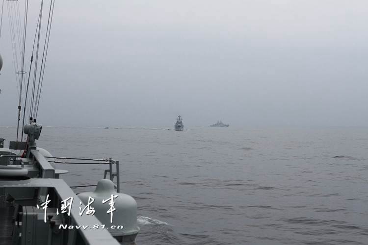 高清:東海艦隊驅逐艦支隊6艘艦艇東海展開實戰化訓練【4】