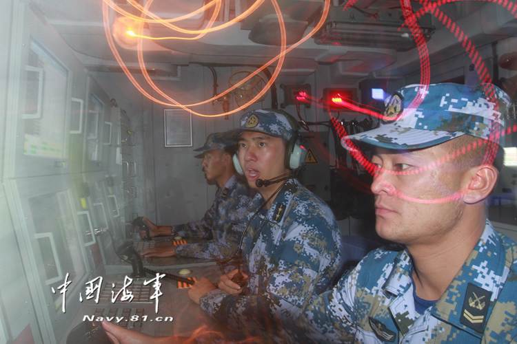 高清:東海艦隊驅逐艦支隊6艘艦艇東海展開實戰化訓練【5】