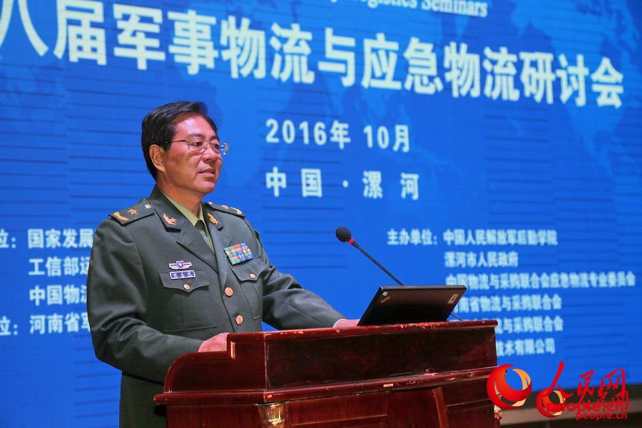河南省軍區副司令員任友祥少將致辭。
