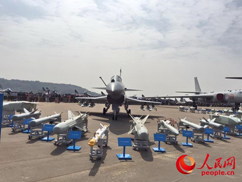 殲-10B飛機首次公開亮相中國航展。