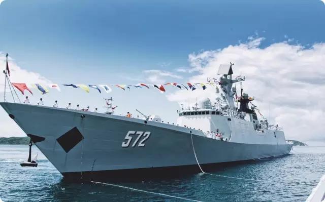 執行首批護航任務，代表中國海軍第一次組織艦艇、艦載機和特種部隊多兵種跨洋越海執行作戰任務、第一次全程不靠港，創造了艦艇編隊連續航行時間和航行裡程的新紀錄。