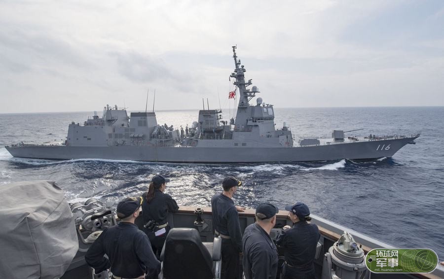 據美國太平洋司令部發布的最新圖片顯示，2017年3月17日，日本海上自衛隊DD116照月號驅逐艦和美國的DDG112邁克爾墨菲號在南海匯合。日本海上自衛隊的DD116照月號是2013年才服役的秋月級驅逐艦二號艦。而美國的DDG112邁克爾墨菲號則服役於2012年，屬於最先進的阿利伯克FighteIIA構型驅逐艦。