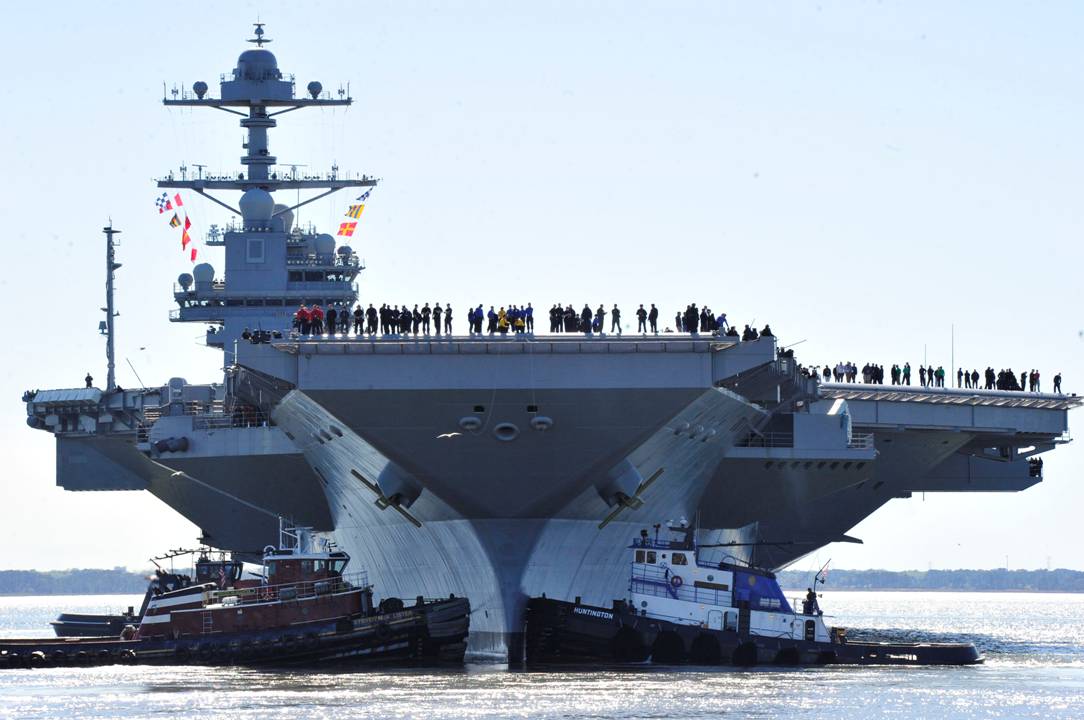 高清:美军最新航母“福特”号首次自主动力航行【3】