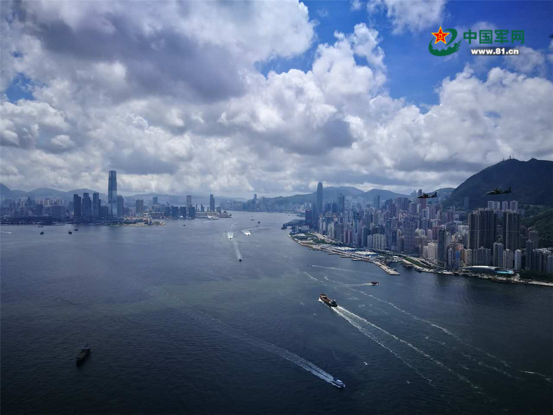 壯觀！駐香港部隊舉行海空聯合巡邏行動【3】