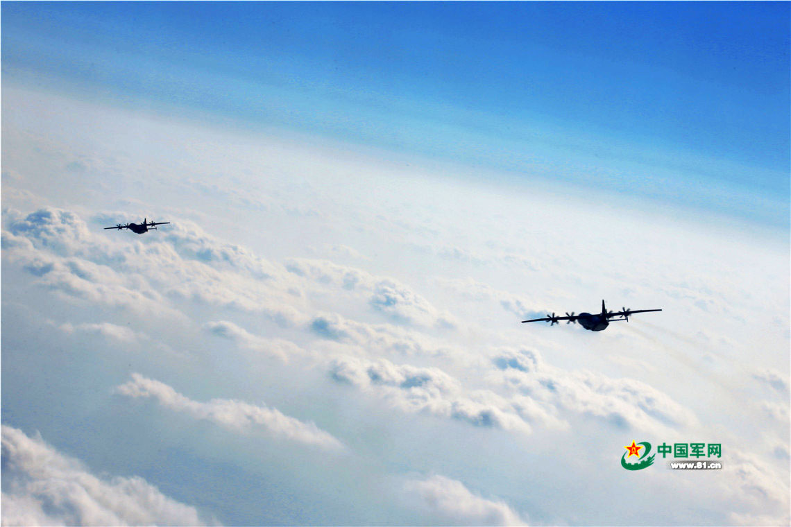 運-9飛機在南海目標空域飛行。（劉暢 攝）