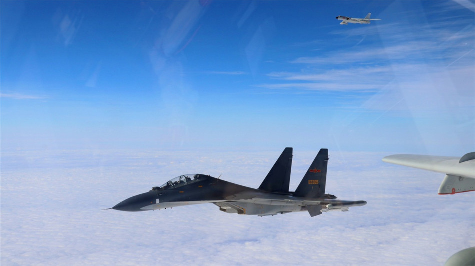 高清：中國空軍多型戰機成體系遠洋訓練【4】