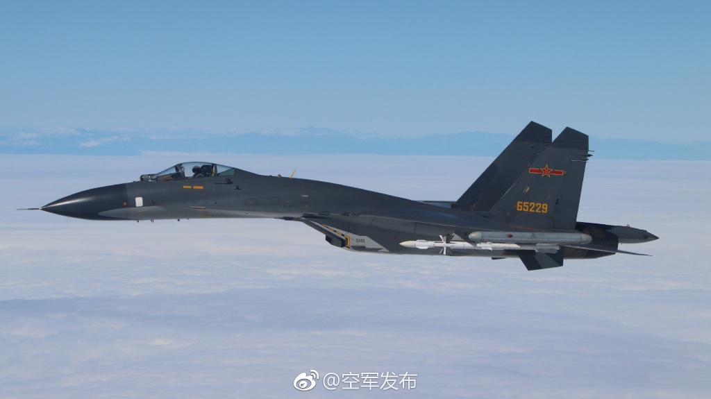 “繞島巡航” 中國空軍出動轟-6K等多型戰機遠洋訓練【3】
