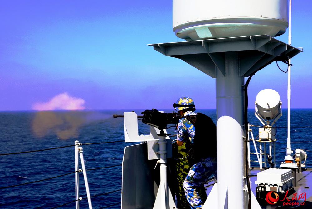 海軍第28批護航編隊進行實戰化訓練提升戰斗力