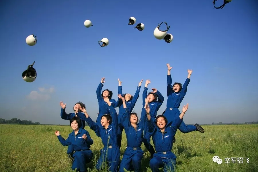 空軍將招收第12批女飛行學員【2】