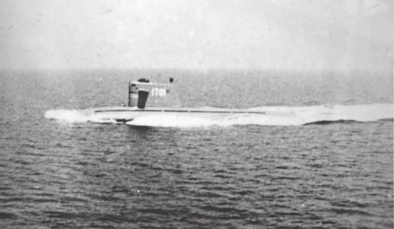 1970年12月26日，第一艘國產核潛艇成功下水。