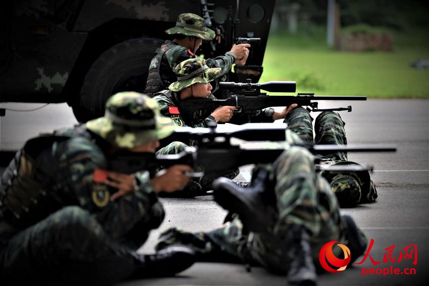 2019年7月2日，特戰隊員在進行小組狙擊訓練。