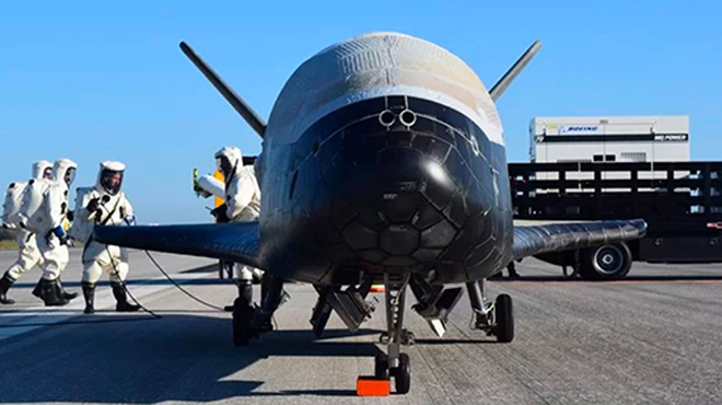 美X-37B太空戰機性能解析：可作為天基監視和偵察