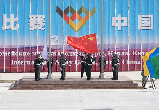 “国际军事比赛-2021”中国库尔勒赛区开幕