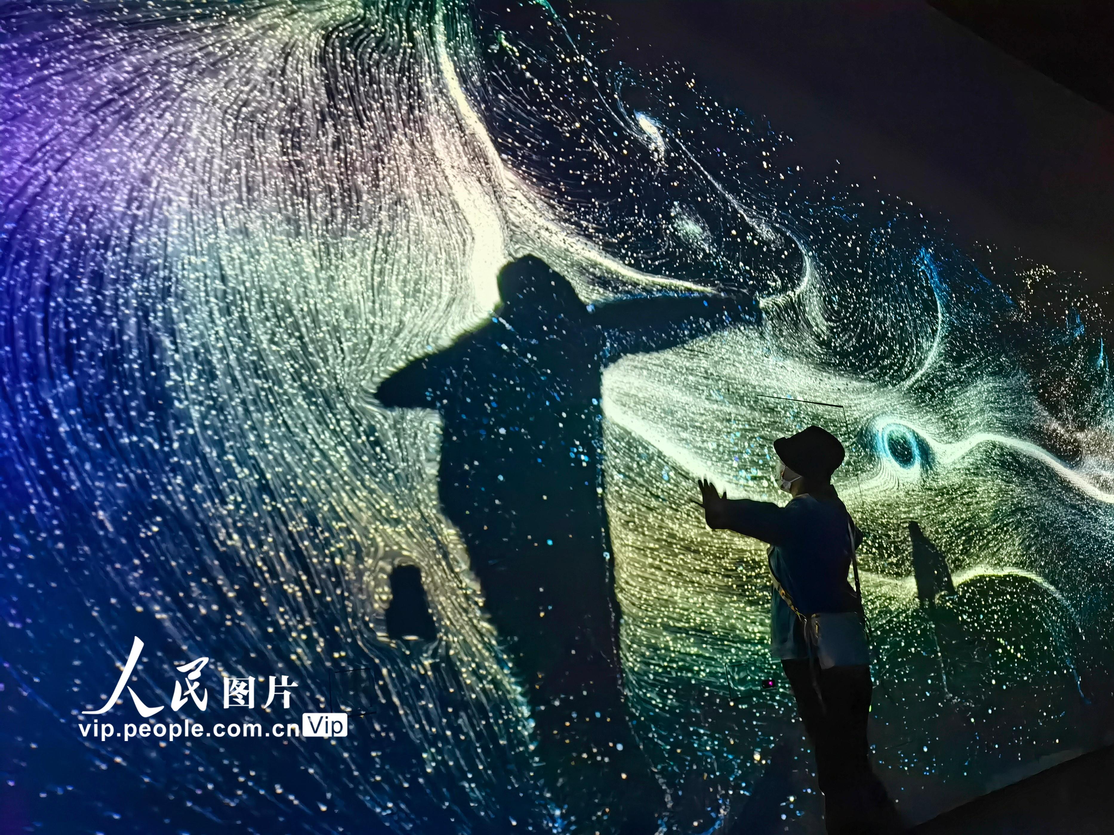 在上海天文館探索浩瀚宇宙無窮魅力