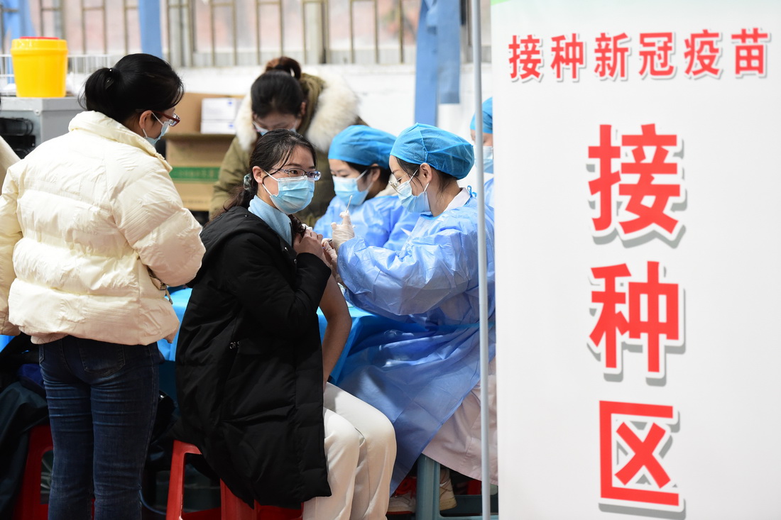 安徽：新冠疫苗加強針接種進校園