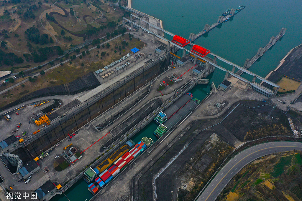 湖北宜昌：三峽大壩船閘正式進入單線停航檢修模式