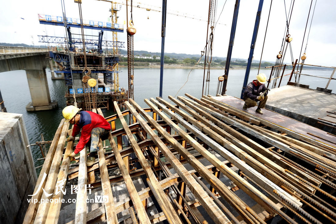 江西峽江：贛江大橋擴建工程建設提速