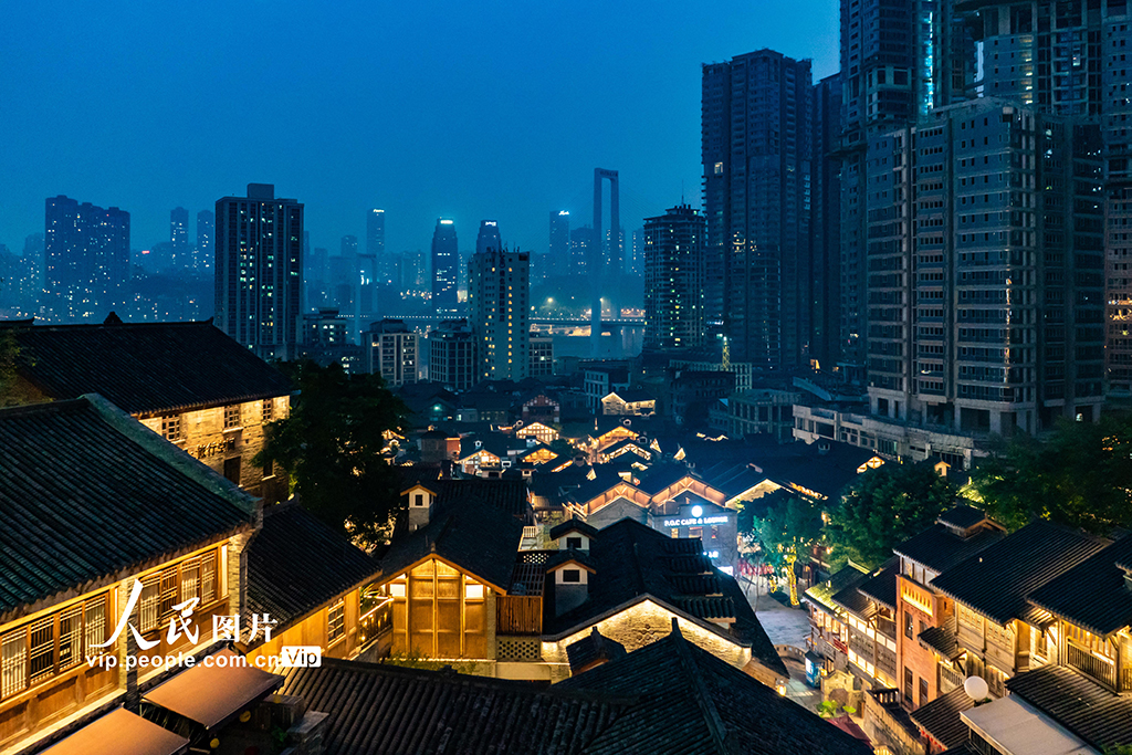 重慶：旅游景區陸續開放 夜經濟逐漸回歸