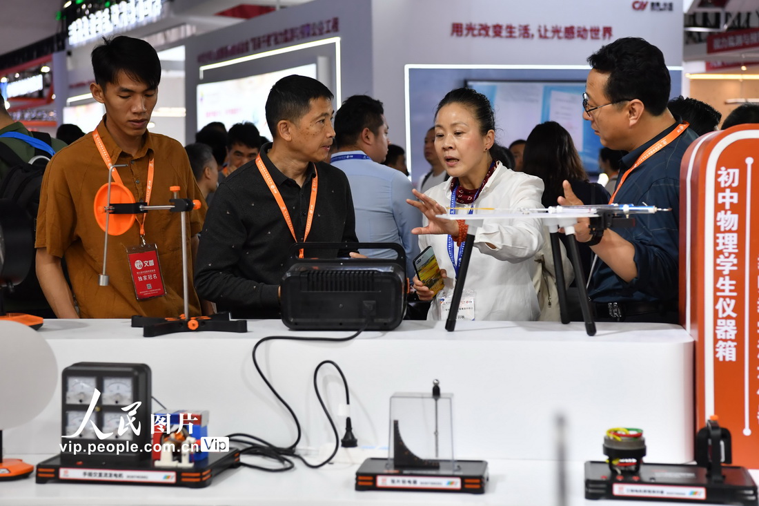 第81屆中國教育裝備展示會在南昌開展