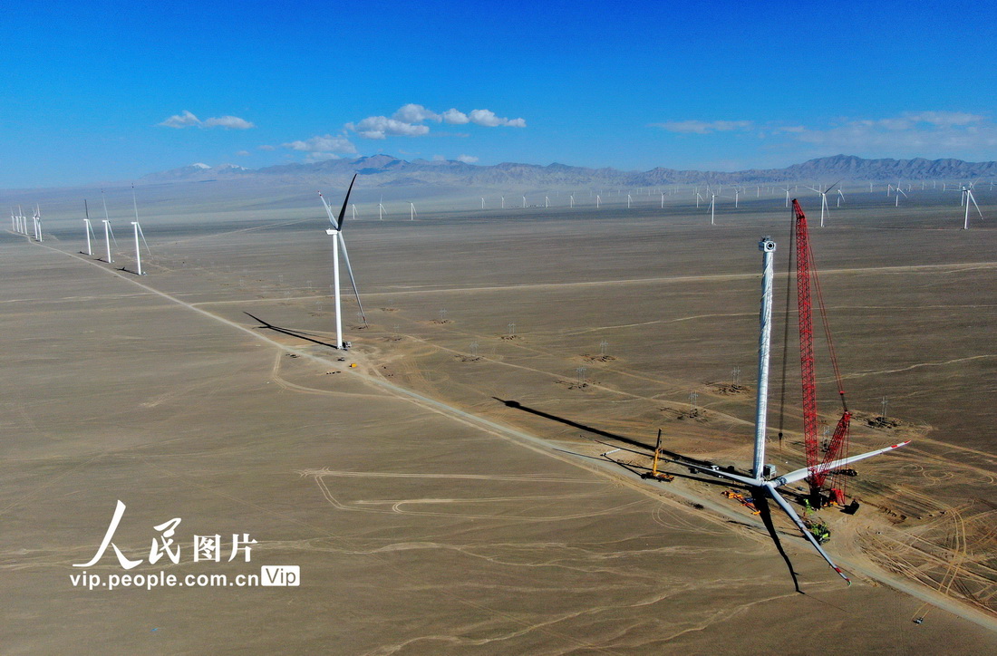 甘肅阿克塞：風電項目建設進行時